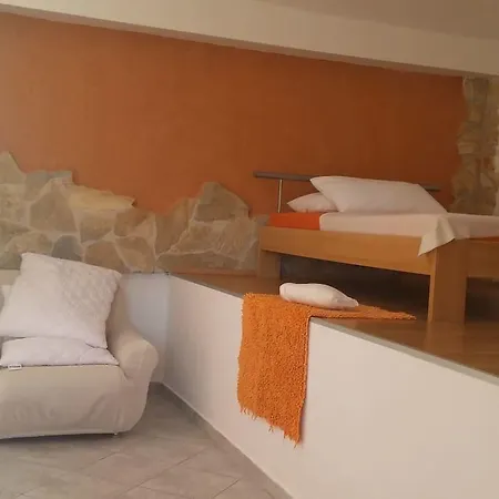 Olives Villa Milna (Brac)