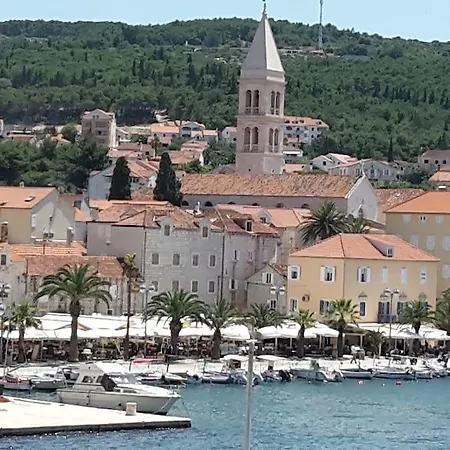 Olives Villa Milna (Brac)